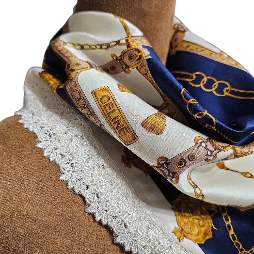 CELINE SCARF - Picture 12 of 13